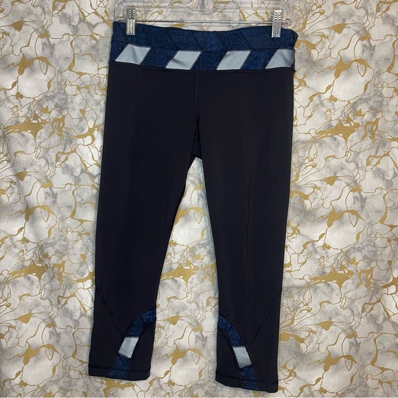 Lululemon Run: Inspire Crop II *Sashiko Size 8 - Picture 3 of 7